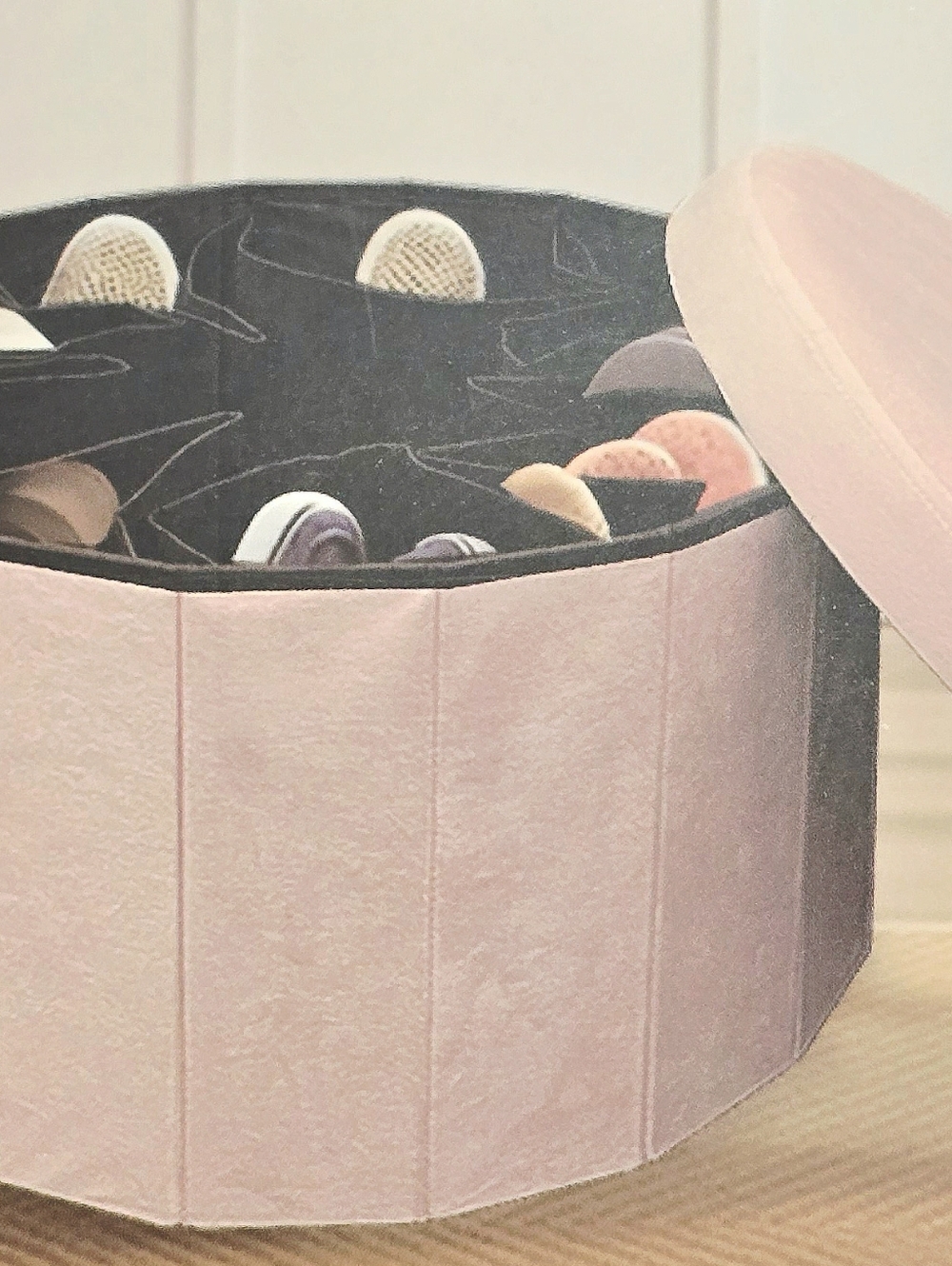 Room 2 Room Collapsible Decorative Velour Shoe Storage Ottoman- Pink